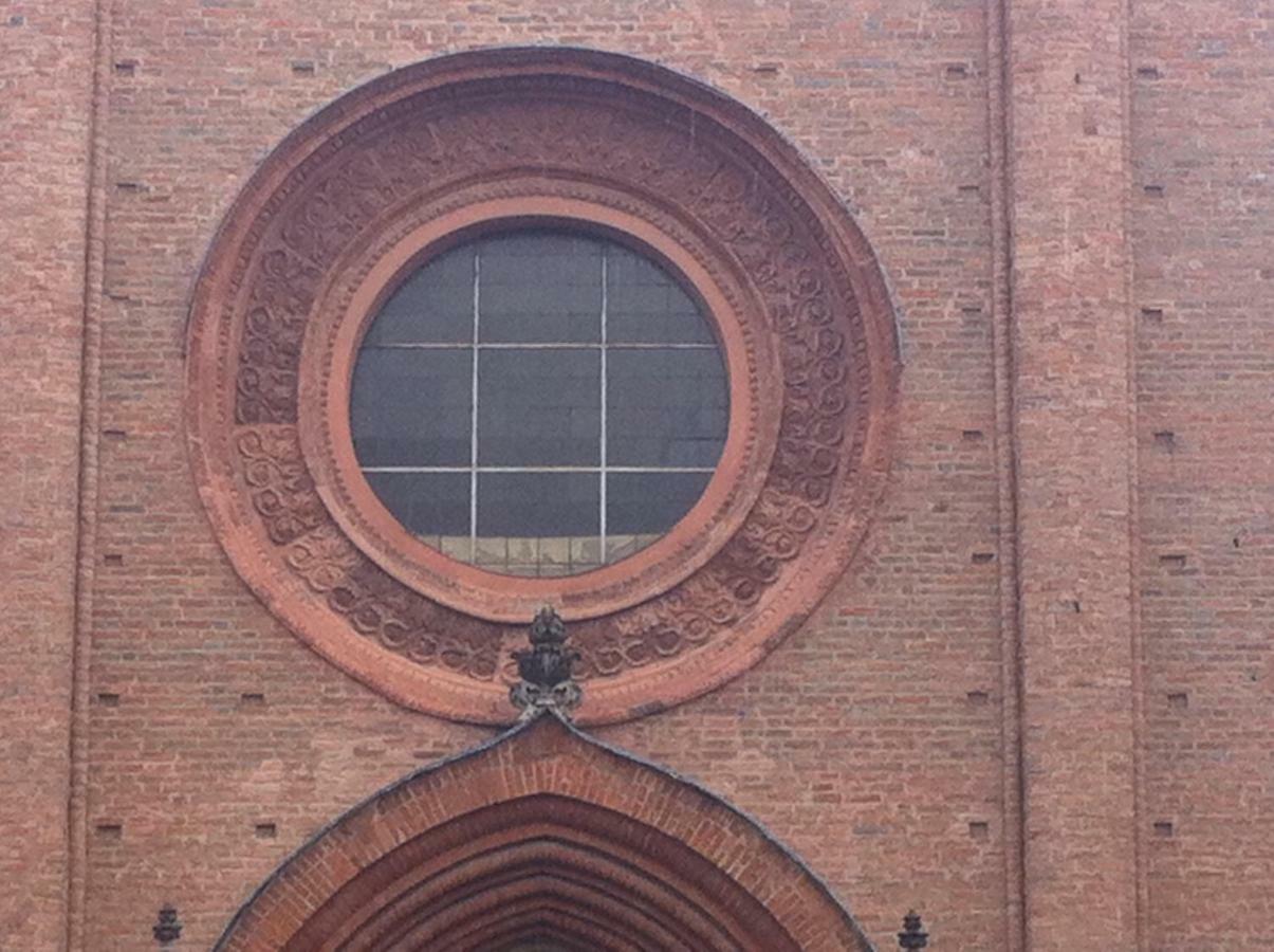 Appartamento In Centro Storico Asti Luaran gambar